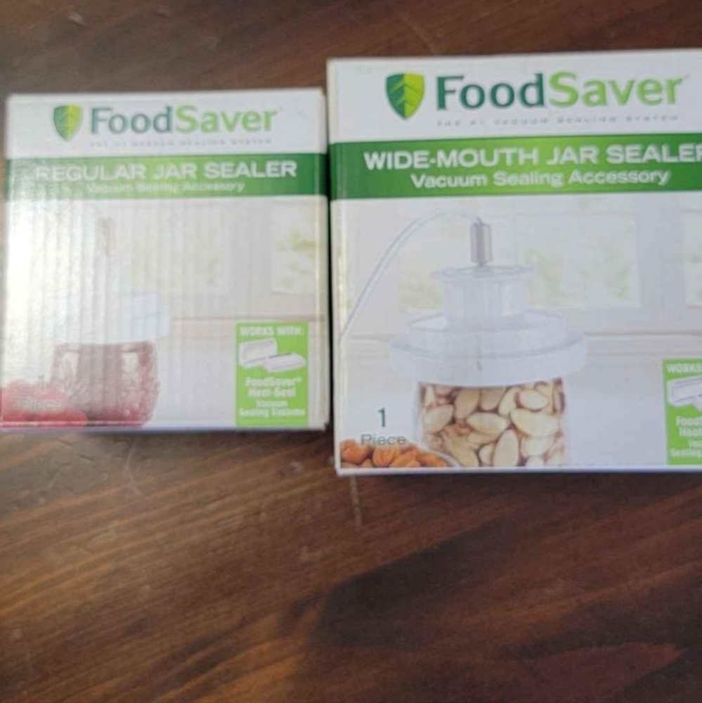 NEW in sealed box Food Saver Regular and Wide mouth jar sealer